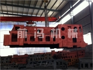 泊頭市前馮機(jī)械制造 專(zhuān)業(yè)機(jī)床及配件、異型鑄件、模具與機(jī)加工服務(wù)